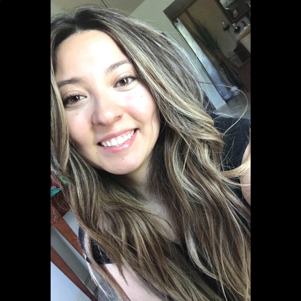 Meet your Posher, Stephanie